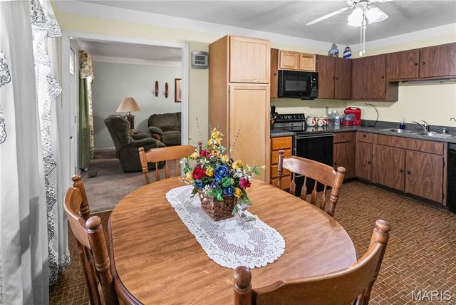 109 Walton Avenue, Jerseyville, IL 62052