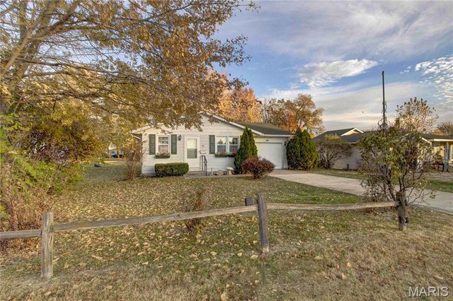 109 Walton Avenue, Jerseyville, IL 62052