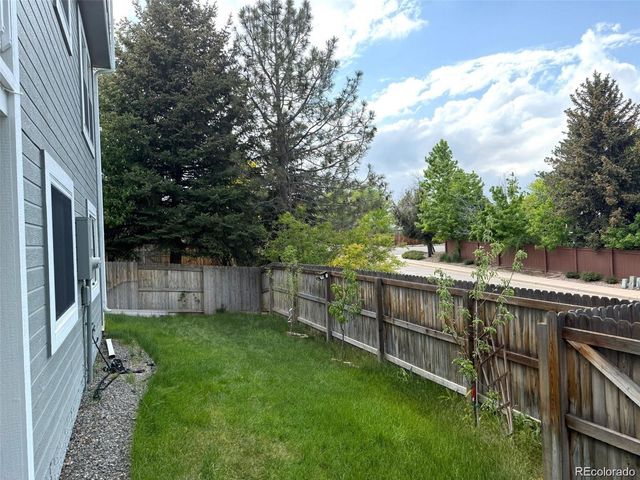 19917 E Crestline Place, Centennial, CO 80015
