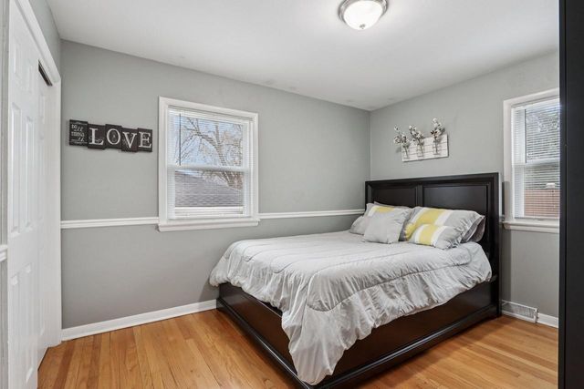 1341 E Roberta AVENUE, Waukesha, WI 53186