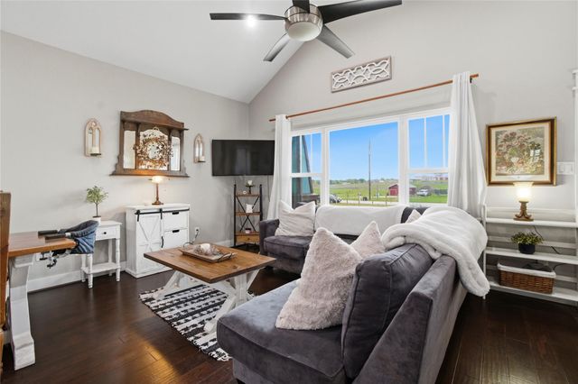 5037 Horseshoe Drive, Anderson, TX 77830