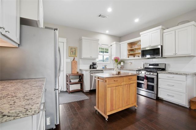 5037 Horseshoe Drive, Anderson, TX 77830