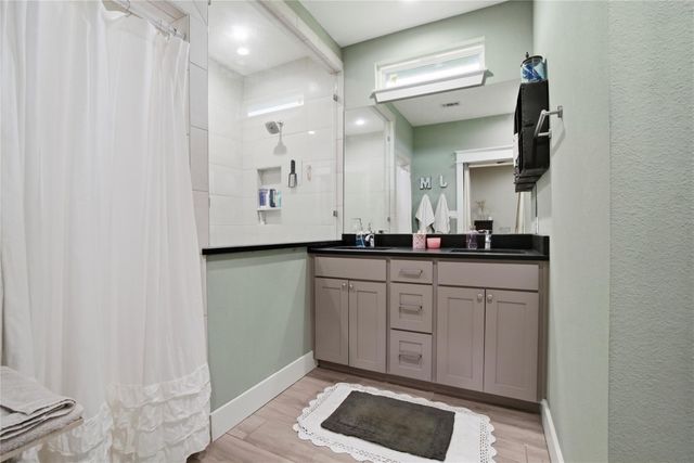 5037 Horseshoe Drive, Anderson, TX 77830