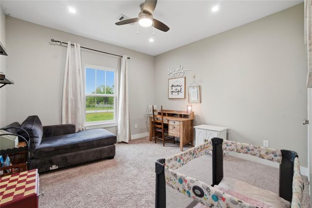 5037 Horseshoe Drive, Anderson, TX 77830