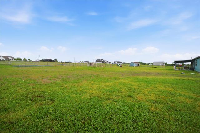 5037 Horseshoe Drive, Anderson, TX 77830