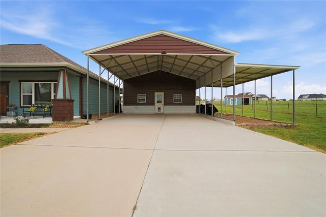 5037 Horseshoe Drive, Anderson, TX 77830