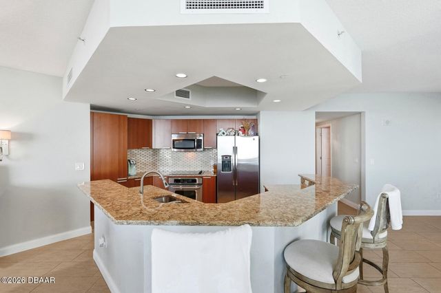 231 Riverside Dr Unit 1702, Holly Hill, FL 32117