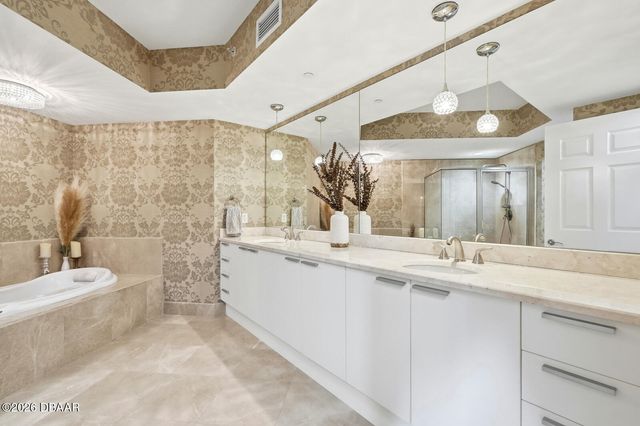 231 Riverside Dr Unit 1702, Holly Hill, FL 32117