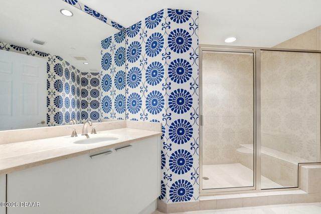 231 Riverside Dr Unit 1702, Holly Hill, FL 32117