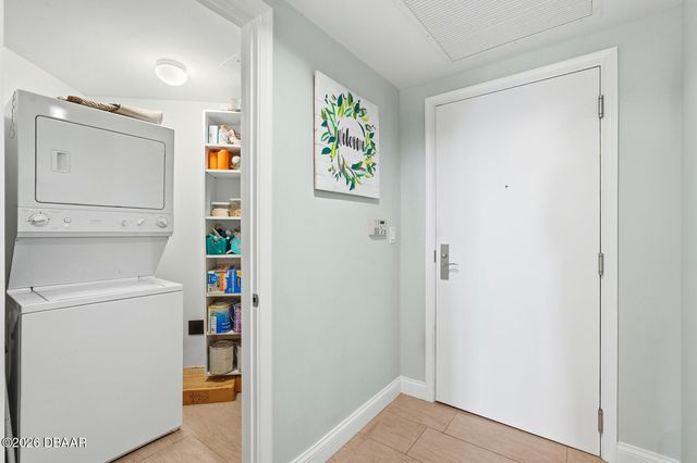 231 Riverside Dr Unit 1702, Holly Hill, FL 32117