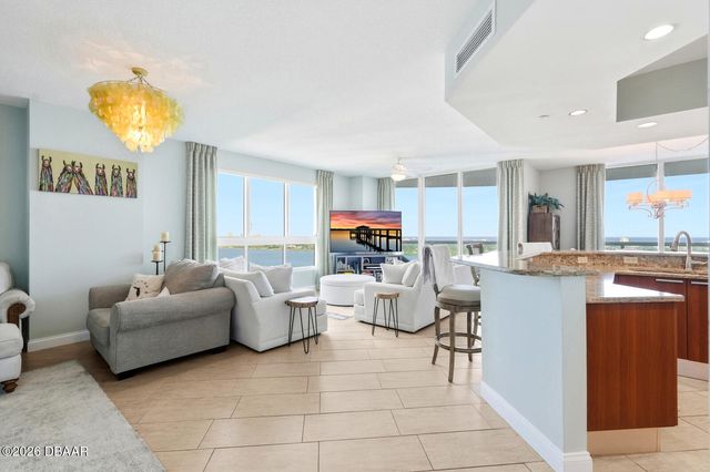 231 Riverside Dr Unit 1702, Holly Hill, FL 32117