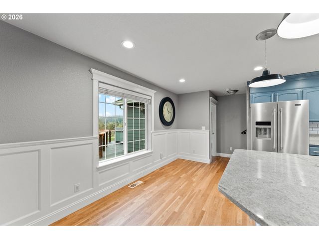 235 MELROSE TERRACE Ln, Roseburg, OR 97471