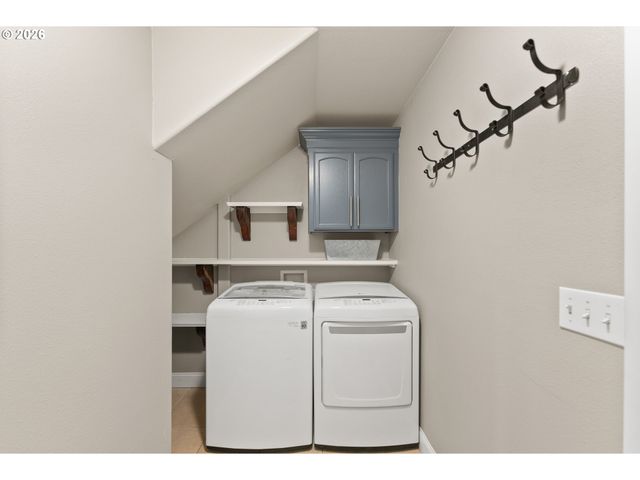 235 MELROSE TERRACE Ln, Roseburg, OR 97471