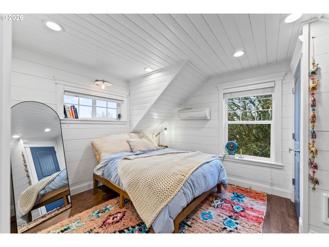 235 MELROSE TERRACE Ln, Roseburg, OR 97471