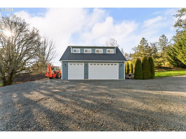 235 MELROSE TERRACE Ln, Roseburg, OR 97471