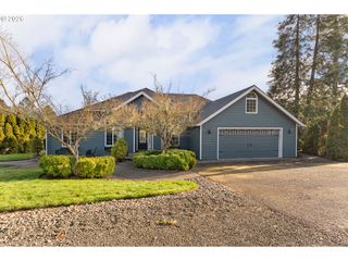 235 MELROSE TERRACE Ln, Roseburg, OR 97471