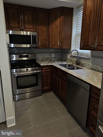 2017 4TH ST NW, Washington, DC 20001