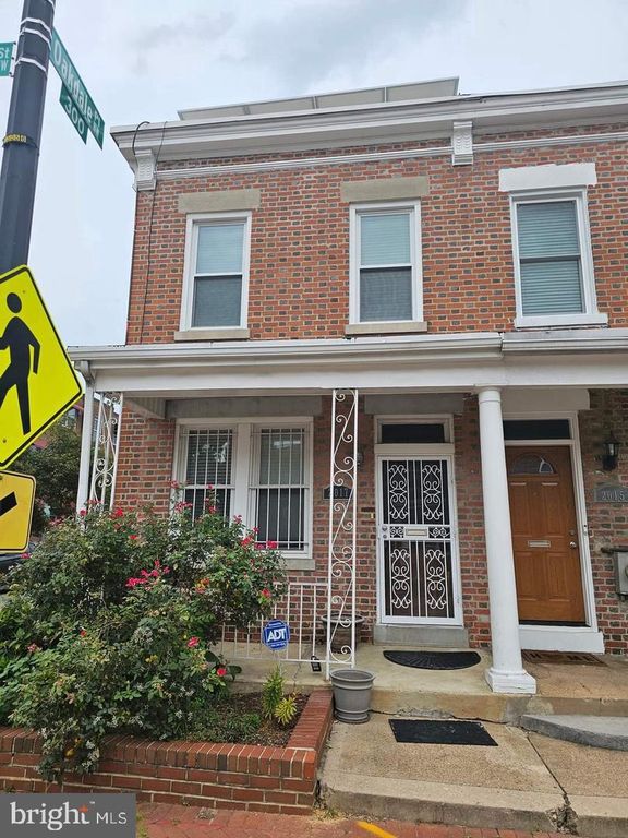 2017 4TH ST NW, Washington, DC 20001