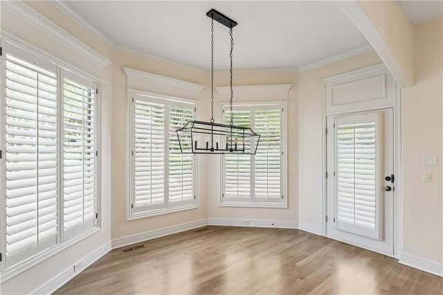 13917 Mastin Street, Overland Park, KS 66213