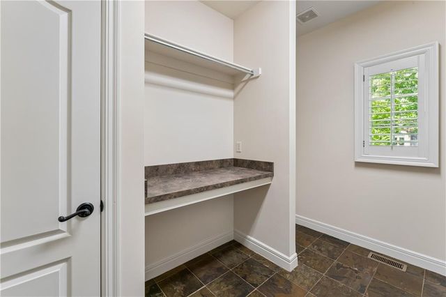13917 Mastin Street, Overland Park, KS 66213