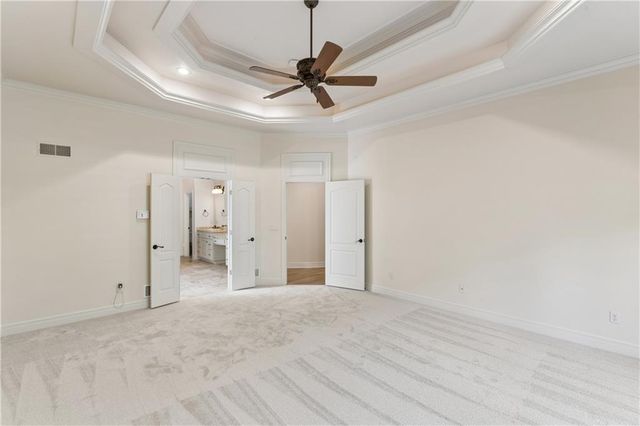 13917 Mastin Street, Overland Park, KS 66213