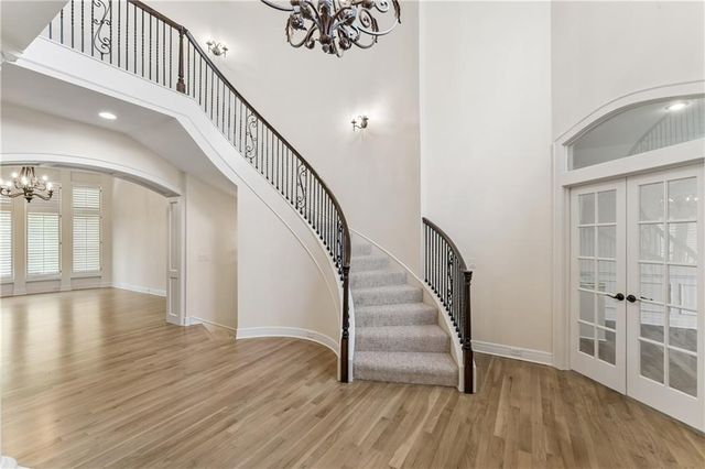 13917 Mastin Street, Overland Park, KS 66213