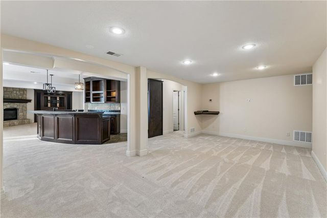 13917 Mastin Street, Overland Park, KS 66213