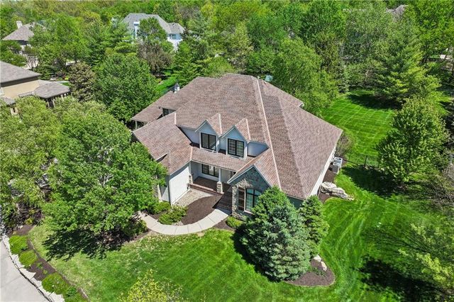 13917 Mastin Street, Overland Park, KS 66213