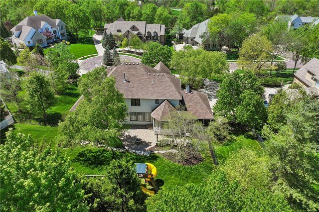 13917 Mastin Street, Overland Park, KS 66213