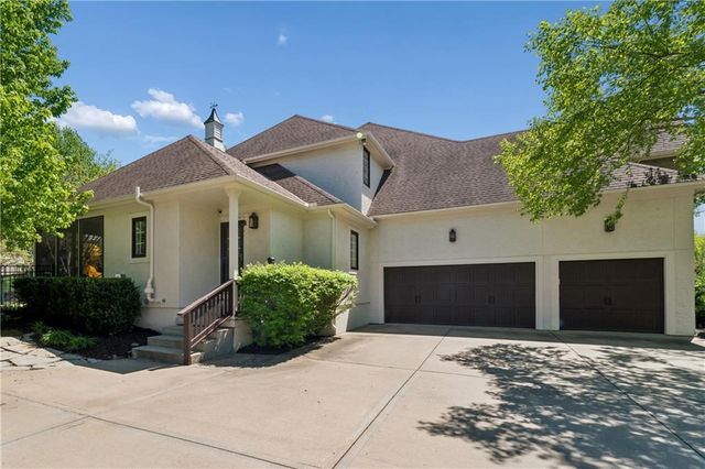 13917 Mastin Street, Overland Park, KS 66213
