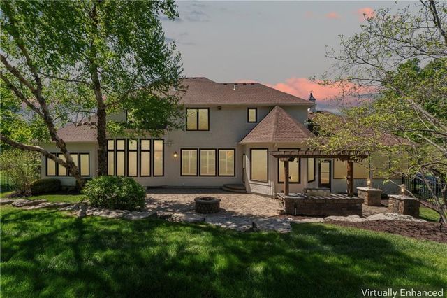 13917 Mastin Street, Overland Park, KS 66213