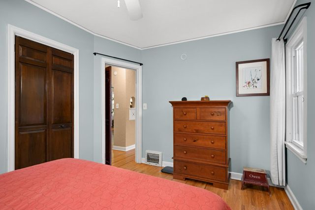 2913 Florida Avenue S, Saint Louis Park, MN 55426