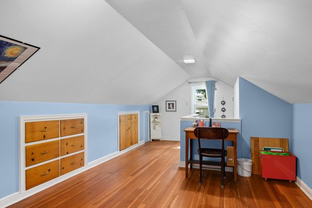 2913 Florida Avenue S, Saint Louis Park, MN 55426