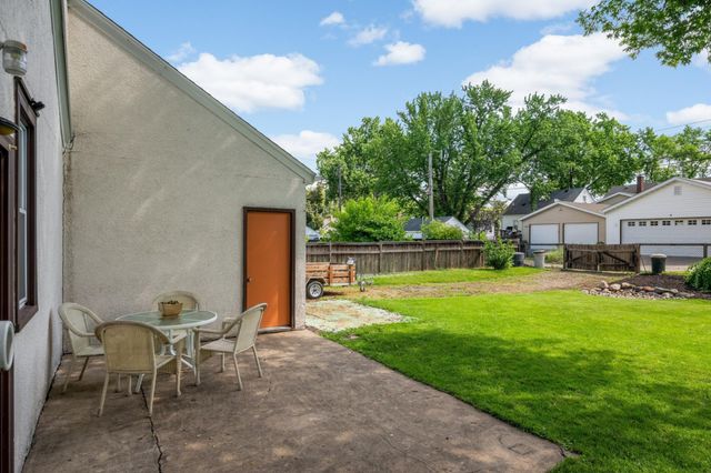 2913 Florida Avenue S, Saint Louis Park, MN 55426