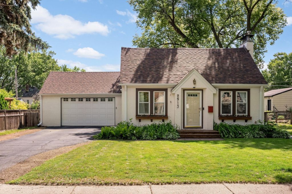 2913 Florida Avenue S, Saint Louis Park, MN 55426