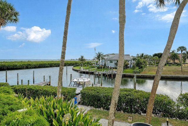 1916 HARBOURSIDE DRIVE 803, Longboat Key, FL 34228