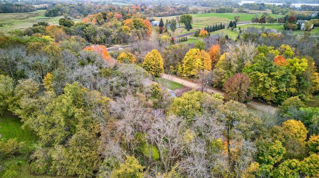 6460 Elmwood Drive, Loretto, MN 55357