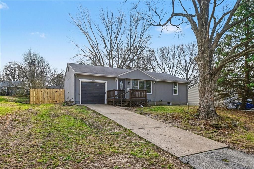 5715 Cedar Avenue, Raytown, MO 64133