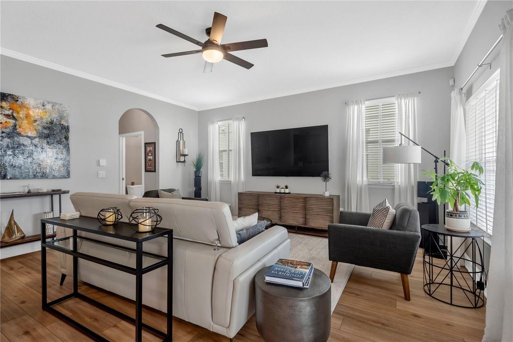 Image 5 of property listing at 3150 TOSCANA CIRCLE, Tampa, FL 33611