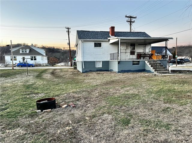 942 Brown St, Belle Vernon, PA 15012