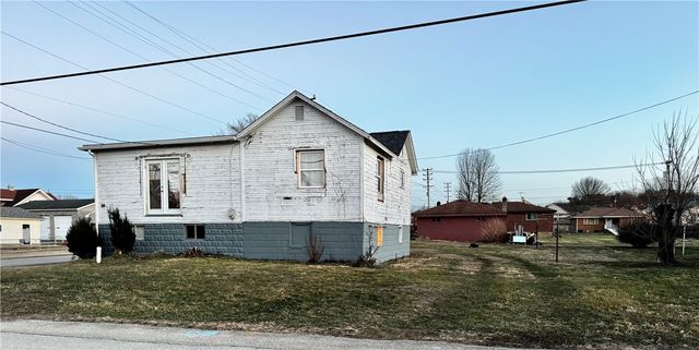 942 Brown St, Belle Vernon, PA 15012