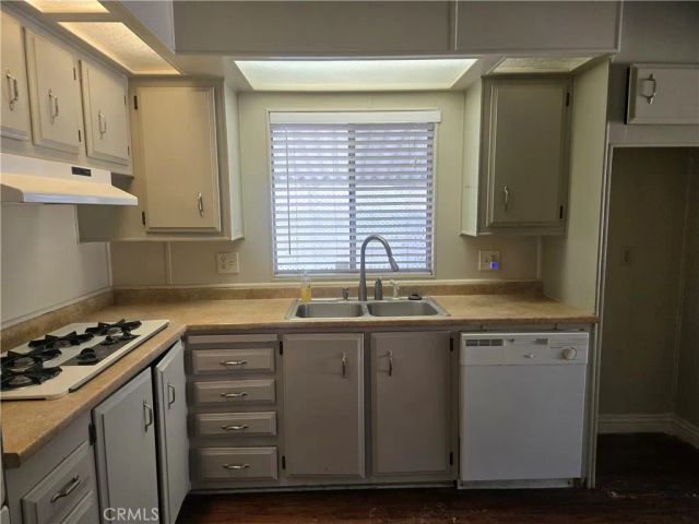 3800 Bradford 85, La Verne, CA 91750