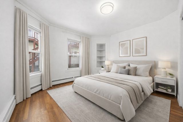 10 3rd Ave 1, Lowell, MA 01854