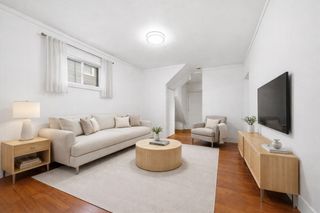 10 3rd Ave 1, Lowell, MA 01854