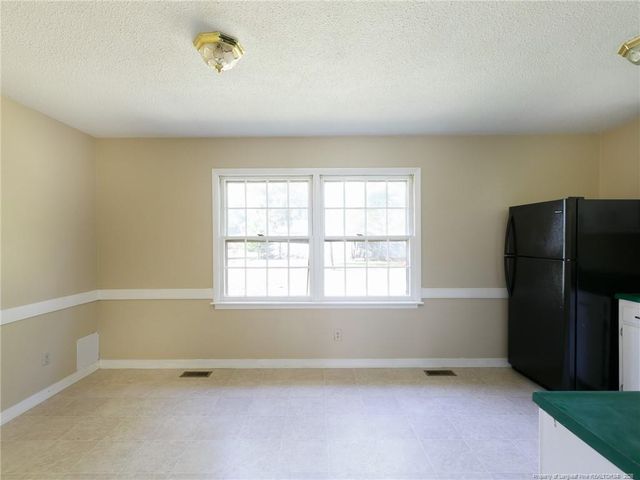 3249 Glenmore Drive, Hope Mills, NC 28348