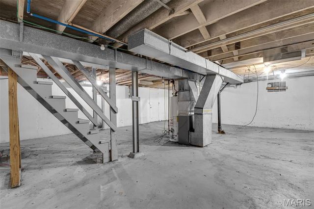 26 Lamar Drive, Jennings, MO 63136