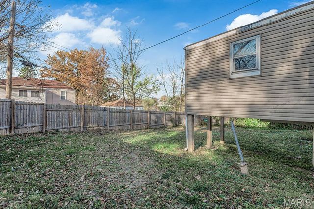 26 Lamar Drive, Jennings, MO 63136