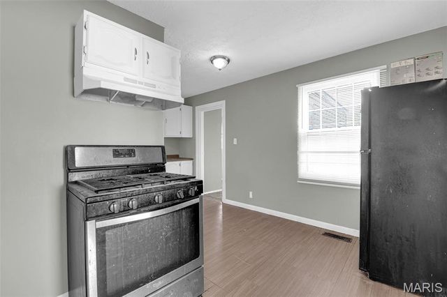 26 Lamar Drive, Jennings, MO 63136