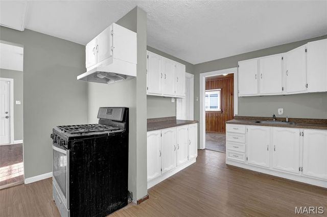 26 Lamar Drive, Jennings, MO 63136