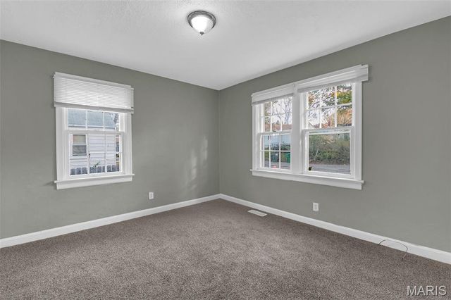 26 Lamar Drive, Jennings, MO 63136